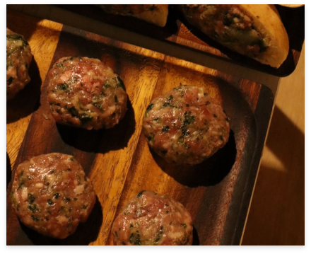 8f3b4639-5268-4152-9102-91c80ee79843